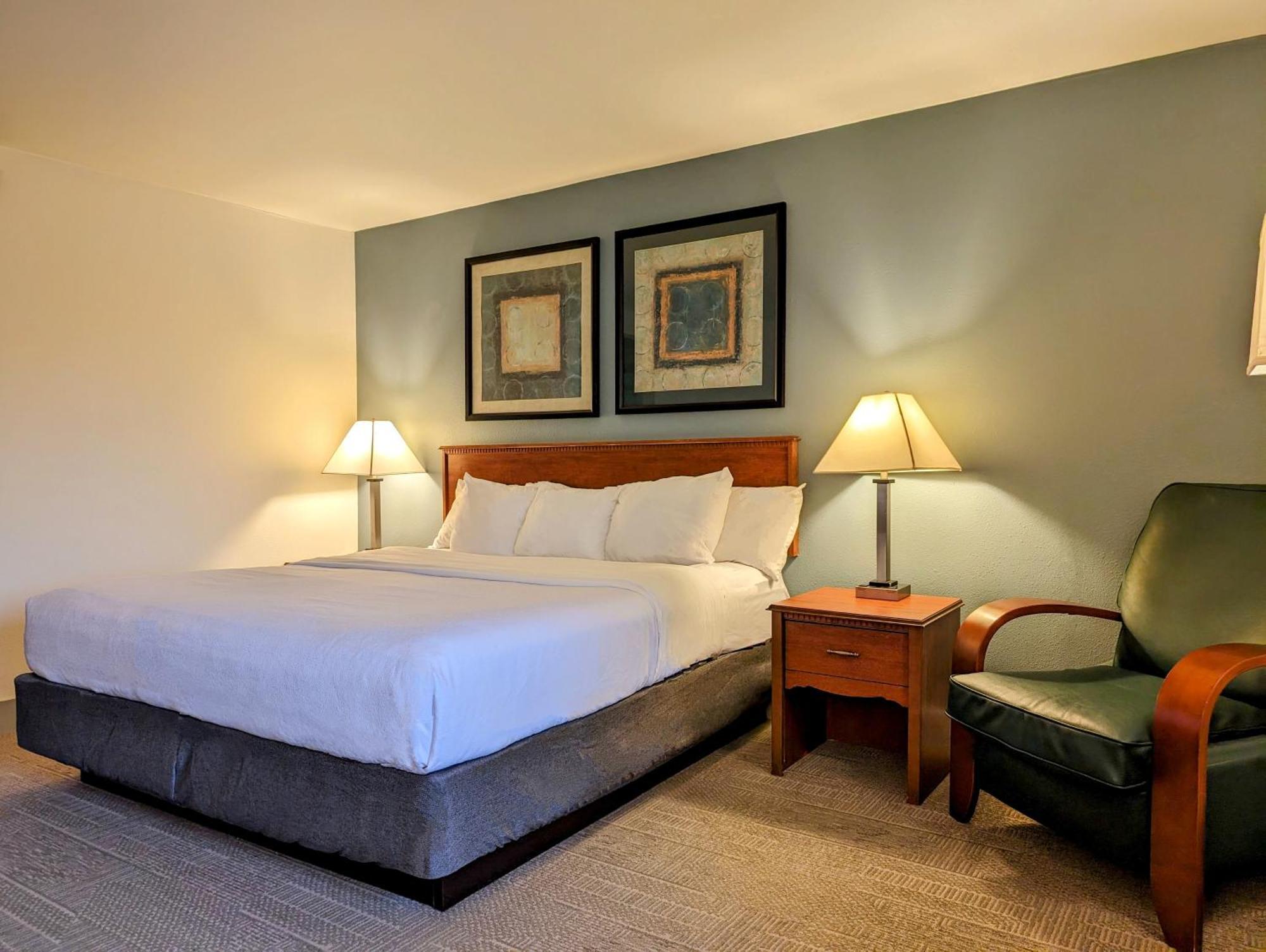 La Quinta Inn By Wyndham Chicago Willowbrook Exterior photo