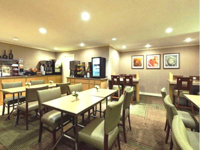 La Quinta Inn By Wyndham Chicago Willowbrook Exterior photo